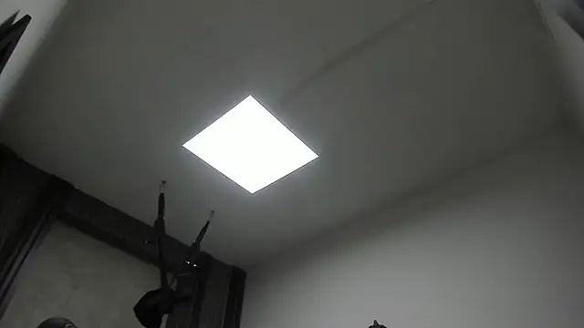 selene red  online show from February 3, 12:43 am