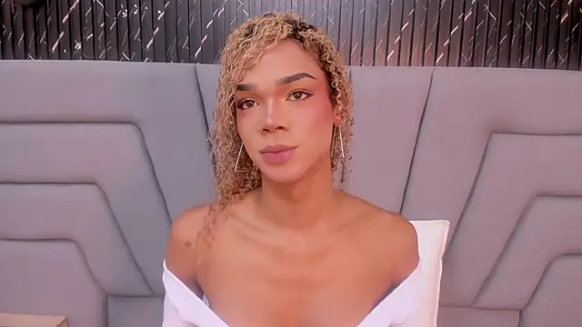 NaomiSteward online show from January 8, 11:36 am