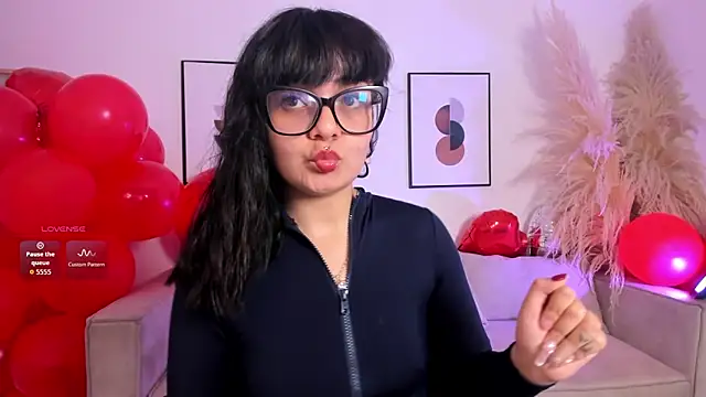 Sweet Namii online show from February 20, 6:31 pm