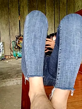 tara 0000 online show from September 26, 3:04 am