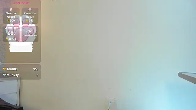 Kittytimberlake online show from May 11, 4:04 pm