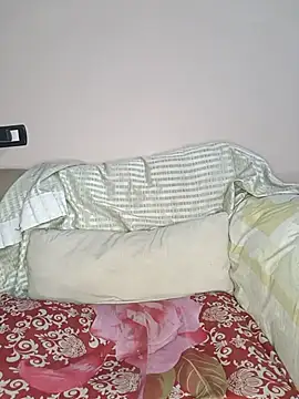 Rihaamm online show from May 25, 8:52 pm