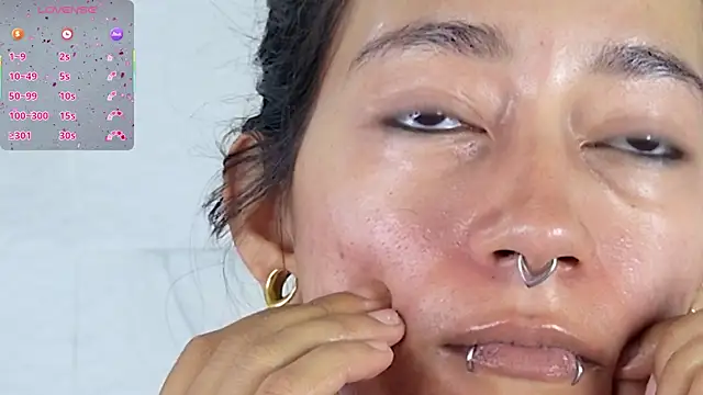 zorravioletta1 online show from November 17, 12:28 pm