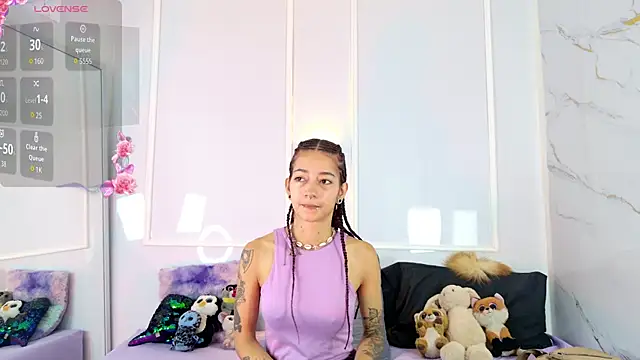 zorravioletta1 online show from May 19, 12:23 pm