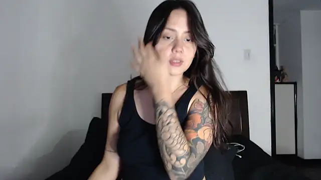 rebecca collin online show from May 30, 11:43 pm
