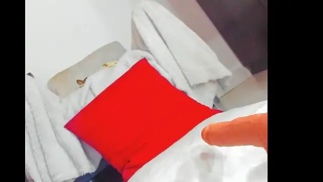 Dear anne online show from March 25, 10:34 pm