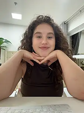 Ariella Sol online show from January 16, 12:17 am