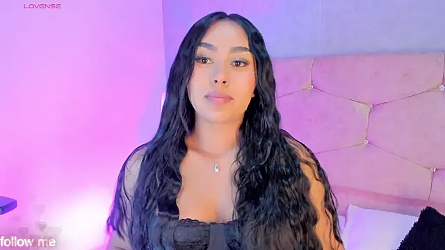 Cameliaa Smiith online show from May 22, 4:43 am