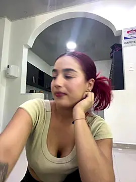 Snapshot of Ari_Baker chatting on September 10, 8:53 pm Ari Baker online show from September 10, 8:53 pm