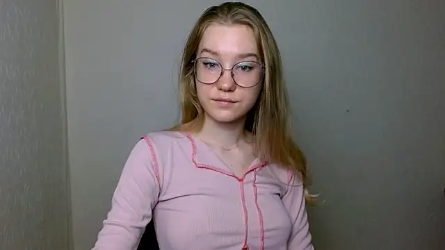 cindi hot online show from December 4, 11:12 am