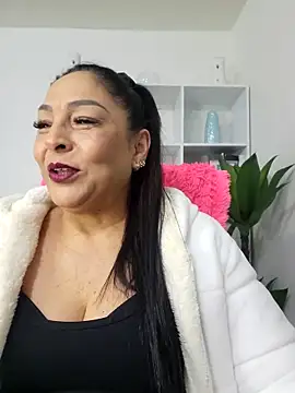 Gina Myers online show from May 12, 3:37 am
