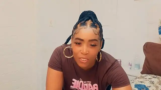 GiantBootyMilf online show from May 23, 5:44 pm