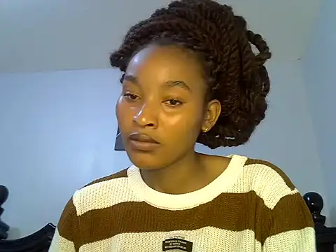 cute-alexis online show from May 18, 5:41 pm