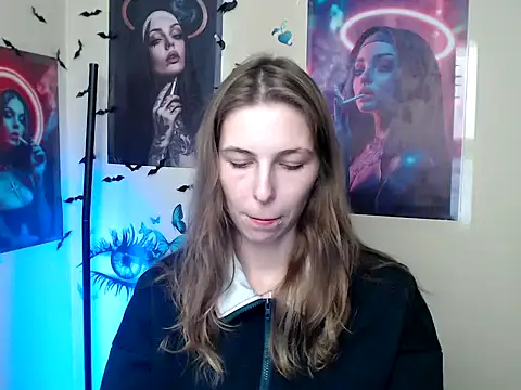 StrangerGi online show from October 14, 12:30 pm