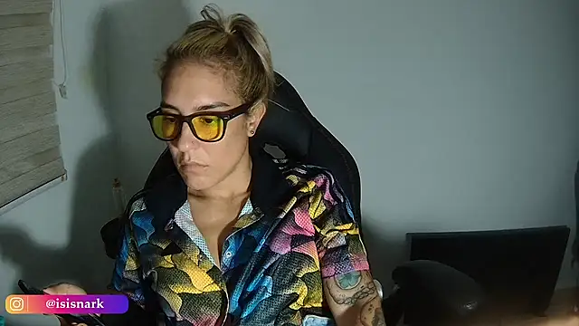 ValkyriaRose online show from November 5, 11:54 pm