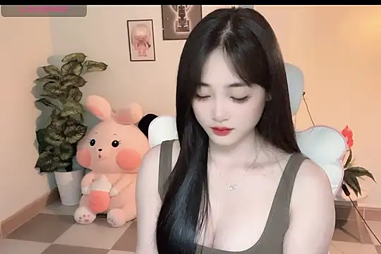  Aimy  online show from November 11, 4:15 pm