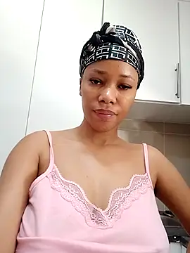 Sexylisa670 online show from May 25, 12:26 pm