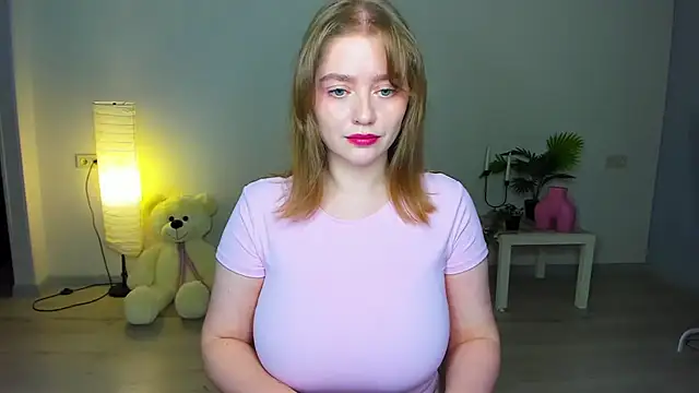 AidaPerry online show from October 8, 6:12 pm