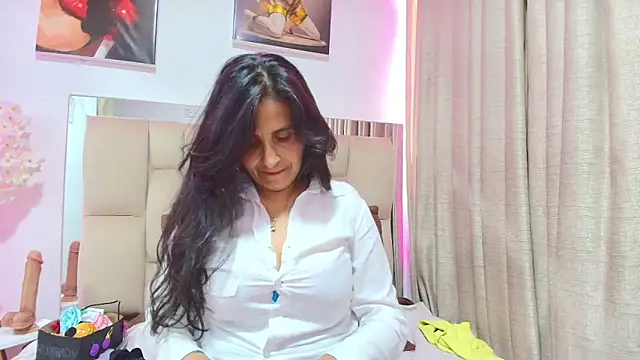  Marcela   online show from May 15, 4:43 pm