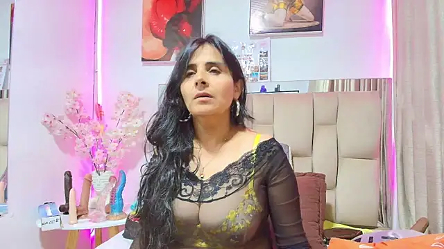  Marcela   online show from May 20, 11:29 am