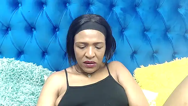 SpicyQueenxxxx online show from March 18, 6:02 pm