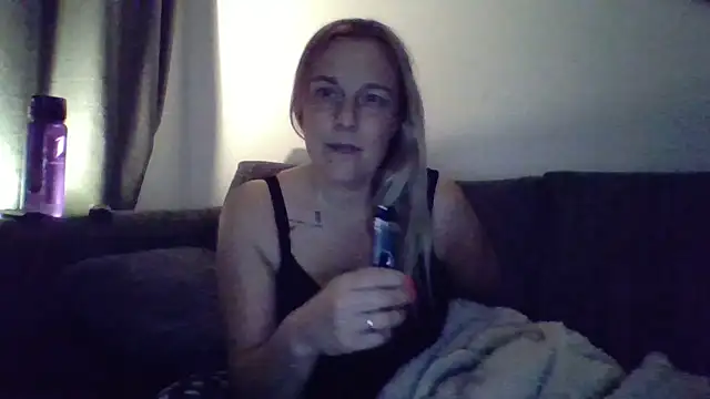 scrummymummy2 online show from March 28, 9:24 pm