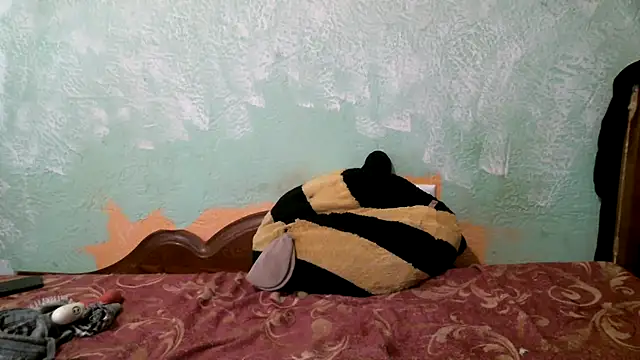 DennisXCaroll online show from November 22, 7:11 am