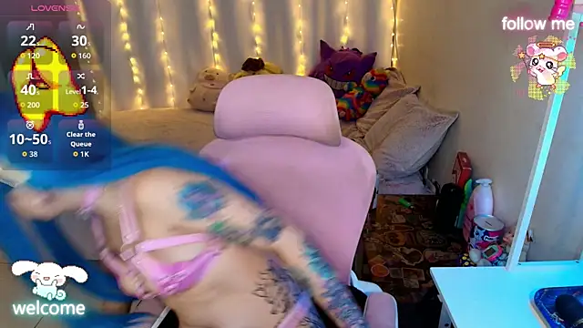 mily milk  online show from April 1, 9:10 am