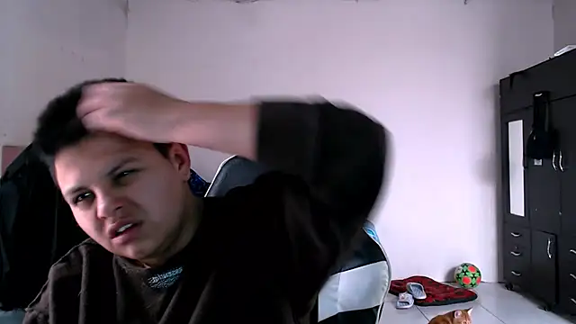 tatsumi nao online show from April 4, 5:34 pm