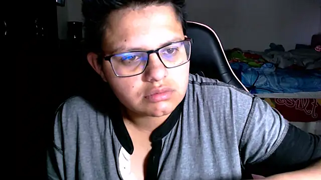 tatsumi nao online show from November 11, 5:03 am