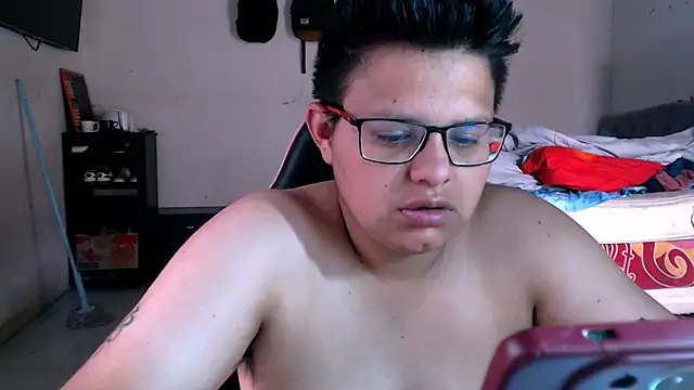 tatsumi nao online show from October 30, 6:09 pm