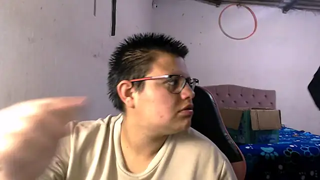 tatsumi nao online show from March 7, 1:01 am