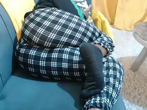 leslysexygirl online show from March 9, 8:28 am