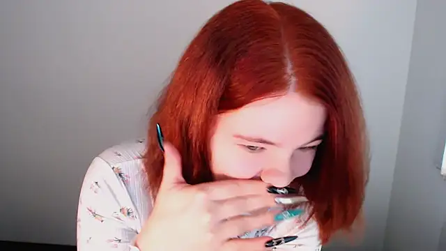 Snapshot of Sun_Alexia chatting on October 8, 12:42 pm Sun Alexia online show from October 8, 12:42 pm