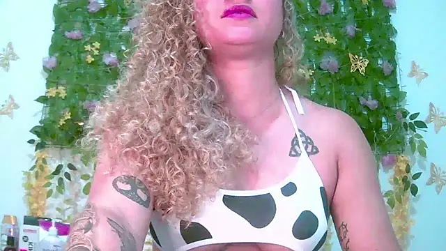 Crysrus online show from May 27, 8:17 pm
