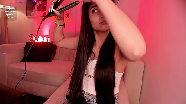 lara madisson online show from November 21, 6:26 am