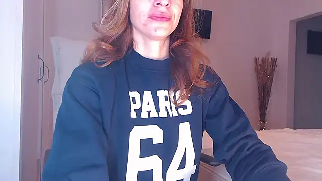 AdeleLovely online show from January 19, 6:20 am