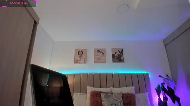 Victoria romanox online show from January 7, 6:28 am