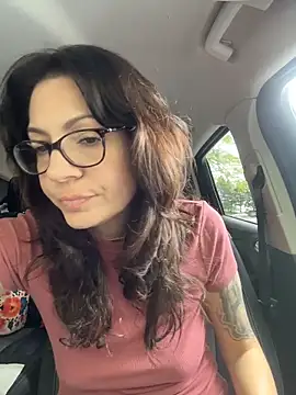 BeautifulMesss online show from May 14, 4:35 pm