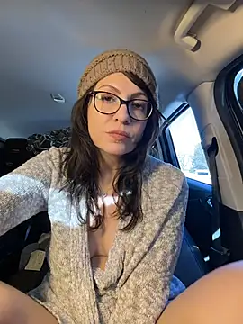 BeautifulMesss online show from February 13, 4:41 pm