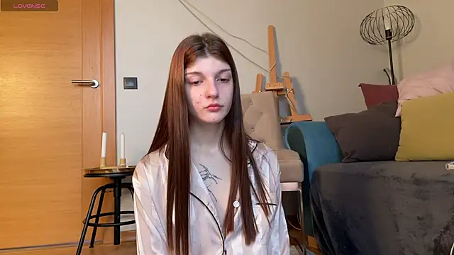 Bunny ShyGirl online show from October 9, 6:50 am