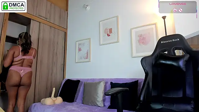 aleja montiel   online show from January 9, 6:01 pm