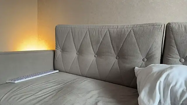 weshycouple online show from May 13, 3:45 am