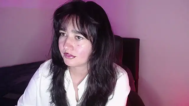 NewAgatha Bolton online show from May 11, 8:39 pm