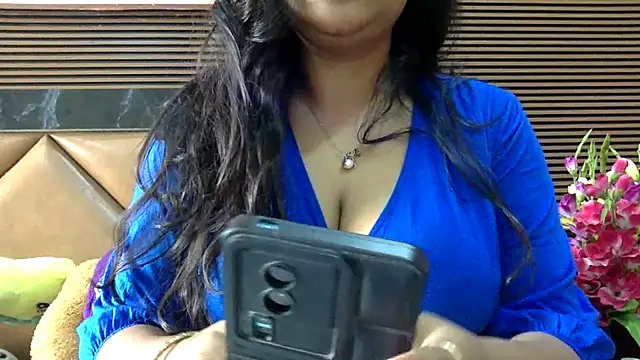 Haanikaur saavi online show from September 12, 7:18 am