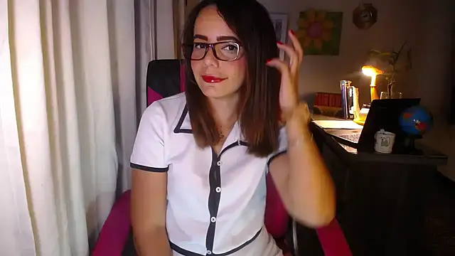 danielle rose 1 online show from May 21, 5:22 pm