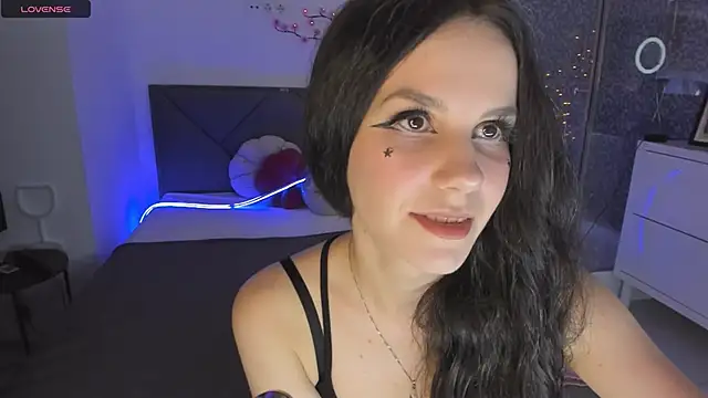 CassieEvans online show from May 26, 5:29 am