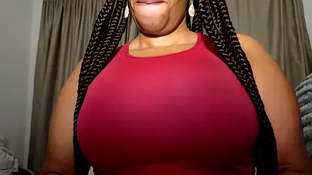 SexyFreaky  online show from August 6, 10:50 pm