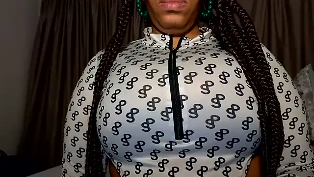 SexyFreaky  online show from August 1, 11:18 pm