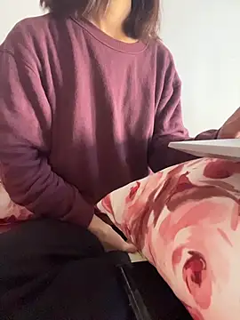 Beautiful arab online show from February 20, 12:07 pm